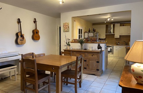 Privas Villa | Beautiful, quiet property with swimming pool, spa and stone outbuilding + air conditioning