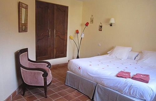 Hauterives Bed & Breakfast | Bed and Breakfast 'Papillon' with Shared Pool, Shared Garden and Wi-Fi