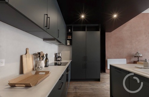 Salins-les-Bains Apartment | Bel Appartement de 110m2 Dans un Hôtel Particulier du Xviiie Siècle