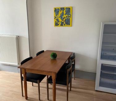 Moulins Apartment | Bel appartement 2 chambres n11