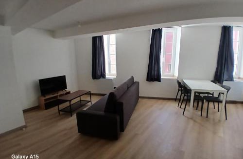 Nyons Apartment | Bel appartement au centre du vieux Nyons en Drôme Provençale