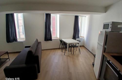 Nyons Apartment | Bel appartement au centre du vieux Nyons en Drôme Provençale