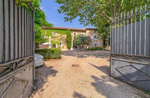 Reventin-Vaugris House | Belle chambre avec grand espace de vie - REVENTIN VAUGRIS