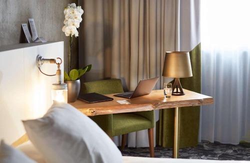 Valence Hotel | Best Western Premier Clos Syrah Hotel & Spa