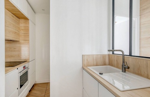 Republique–Point-du-Jour Apartment | Blueground | Auteuil, near park & tennis courts