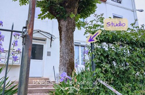 Besancon Apartment | BnBesak La Gare Viotte