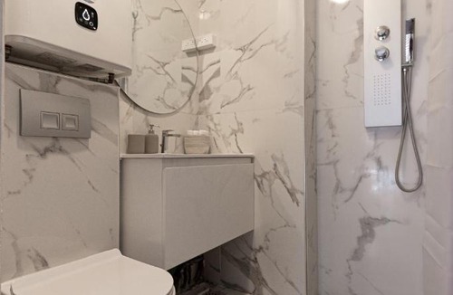 Antony Apartment | Bohemian Nuance - 15 min from Orly - Calme & Elégance