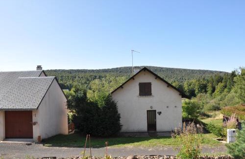 Prades-d'Aubrac House | Brameloup