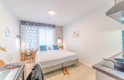 Petit-Ivry Apartment | Break & Home Paris Italie Porte de Choisy Appart'Hôtel