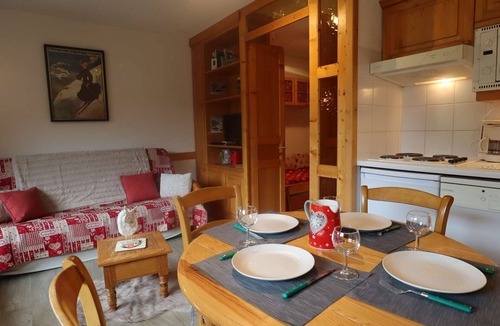Beaufort Apartment | Bright 2* apartment 33m² with balcony, for 6 people in Arêches-Beaufort