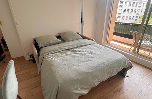 Fontenay-aux-Roses Apartment | Bright studio near Paris