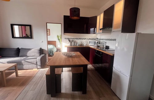 Vignerons Apartment | bright three-room apartment next to Paris