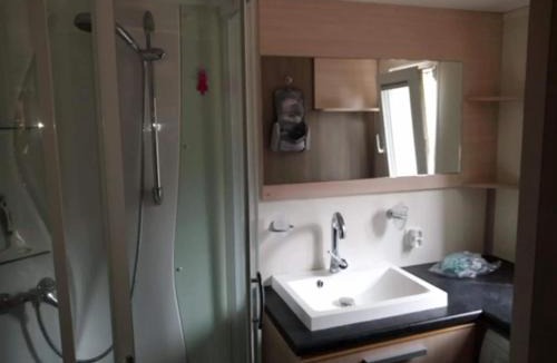 Saint-Honore-les-Bains House | Bungalow charmant à Saint-Honoré-les-Bains 40 m² avec terrasse