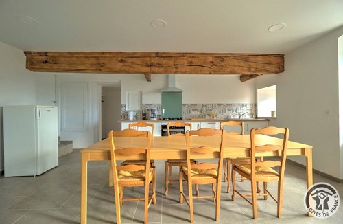 Villecheneve House | Côté Cour - Villecheneve