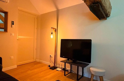 Moras Apartment | Cabane dans les bois proche Crémieu