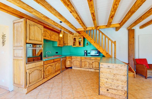 Voiteur House | Calme et Chaleureux Gîte de Campagne