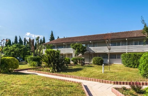Caissargues Hotel | Campanile Nîmes Sud - Caissargues