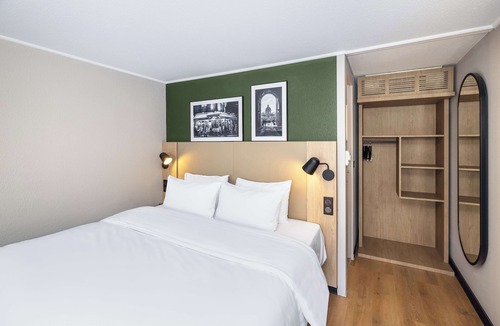 Saint-Francois d'Assise Hotel | Campanile NATURE - Besançon Ouest Chateaufarine