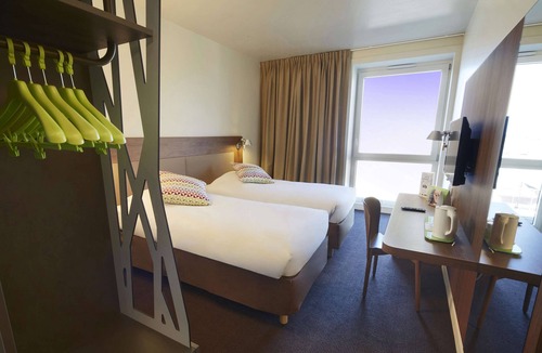 Gif-sur-Yvette Hotel | Campanile PRIME - Paris Saclay