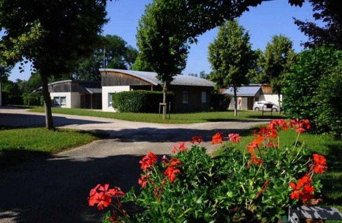 Cormatin House | Camping 3 étoiles - Piscine - ccaidd0
