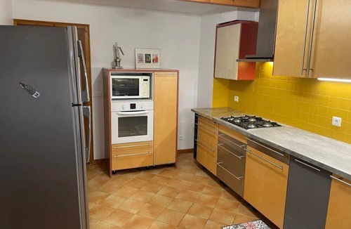 Plats House | Camping 3 étoiles - Piscine - ccbgbcc