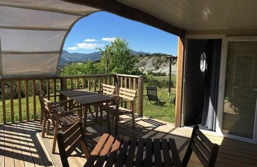 Rosans House | Camping 4 étoiles - Piscine - ccbach0