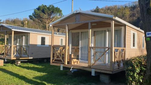 Tournon-sur-Rhone Other | Camping Avec Piscine et Rivière à Tournon sur Rhône Ardèche "Les Foulons"
