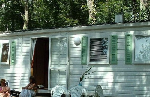 Huanne-Montmartin House | Camping du Bois de Reveuge**** - Classic Mobile Home 3 Rooms 5 People