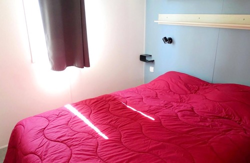 Huanne-Montmartin House | Camping du Bois de Reveuge**** - Super Mercure 3-room mobile home for 5 people