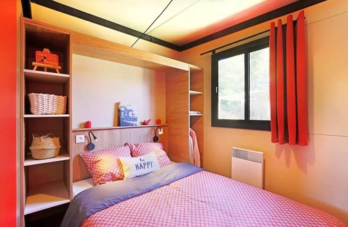 Saint-Leger-de-Fougeret Ski Chalet | Camping LA FOUGERAIE * - Panoramic Pond Chalet - 2 bedrooms 5 people