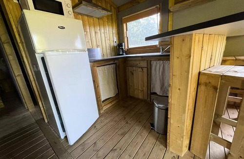 Recoules-Previnquieres Cabin | Camping Le Plô * - Lodge 6 people