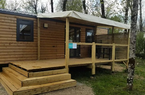 Pont-de-Poitte House | Camping Les Pêcheurs* - Premium Cottage 3 Rooms 4 People