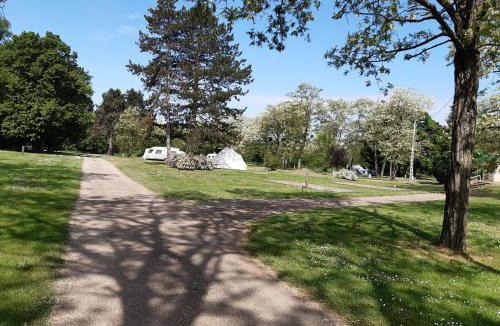 Pouilly-sur-Loire Other | Camping Onlycamp Le Malaga