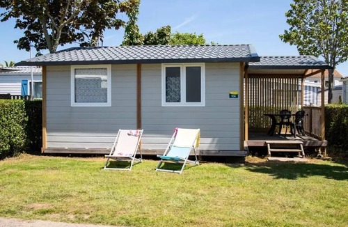Bourgenay Ski Chalet | Campsite maeva Club Les Dinosaures * - Cozy 2-Room Chalet 2 People + TV
