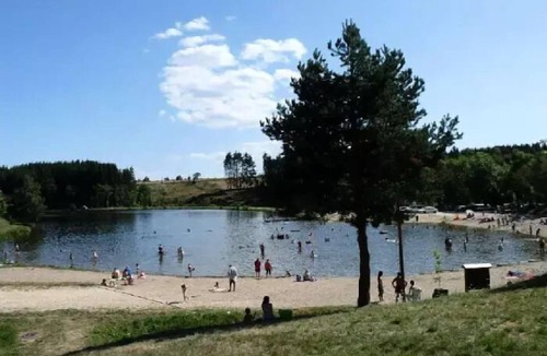 Champagnac-le-Vieux House | Campsite La Chanterelle* - Mobile Home Ophéa 3 Rooms 4 People
