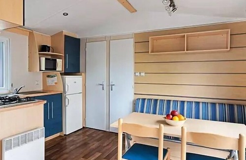 Bonnal House | Campsite Val de Bonnal* - Mobil-home Classic 4 rooms 6 adults + 2 children