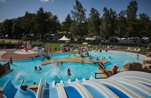 Bonnal House | Campsite Val de Bonnal* - Mobil-home Classic 4 rooms 6 adults + 2 children