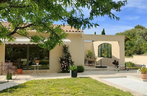 Malemort-du-Comtat House | Casetta