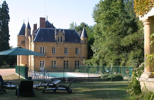 Varenne-Saint-Germain Other | Castle -private swimming pool - possibility 32 persons (dependances up to 12