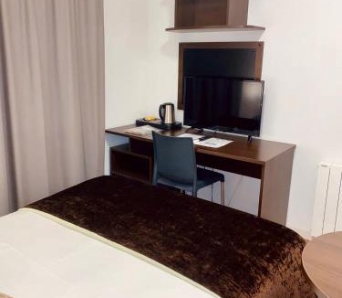 Bourg-en-Bresse Apartment | Central Fac