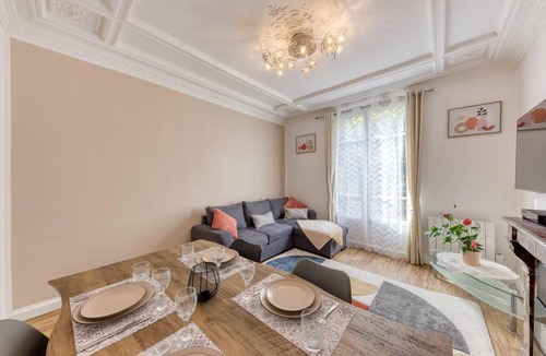 Choisy-le-Roi Apartment | Centre de Paris à 10min, gare à 2 min à pieds, Parking privé gratuit