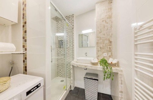 Choisy-le-Roi Apartment | Centre de Paris à 10min, gare à 2 min à pieds, Parking privé gratuit
