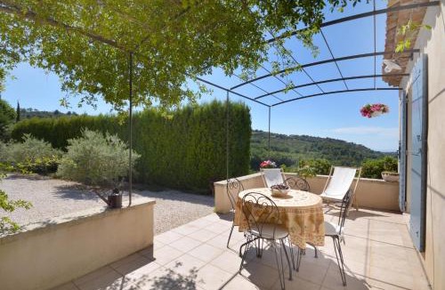 Venasque House | Cerise en Provence