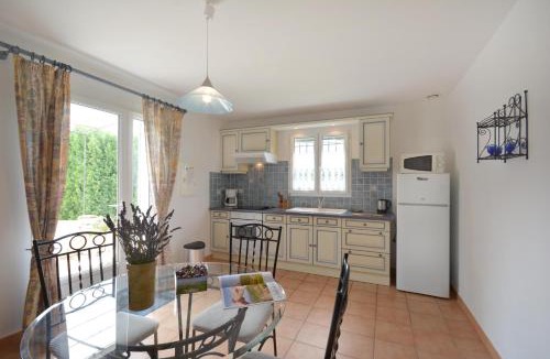Venasque House | Cerise en Provence