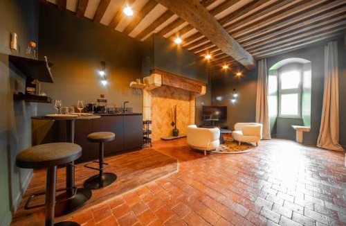 Dracy-le-Fort Apartment | Château de Dracy La Nomade