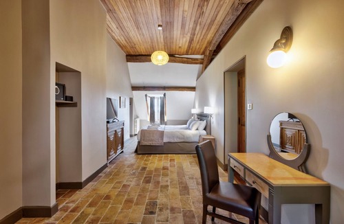 Cuisery Other | Château de Montrevost (heated swimming pool, sauna, steam room)