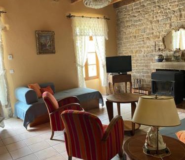 Savigny-en-Revermont House | Château de Villeron