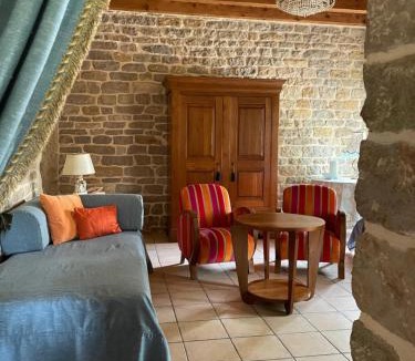Savigny-en-Revermont House | Château de Villeron