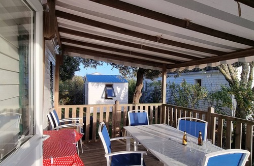 Bourgenay Ski Chalet | Chalet 1 baie de Cayola Les Sables d'Olonne 300m sea