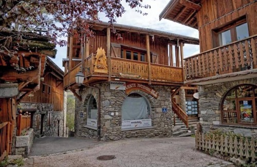 Bellentre Ski Chalet | Chalet 2000 Montchavin